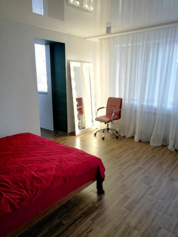 Studio Apartment Center Kremenchuk Luaran gambar